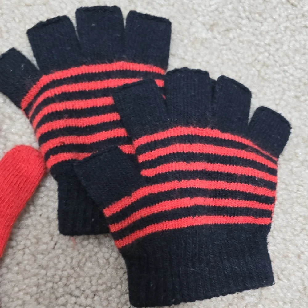Kids Colorful Knit Gloves Set